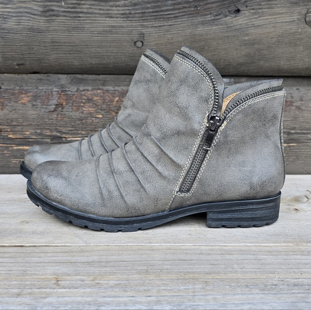 Natural Soul Brisha Y2K Boho Minimalist Ruched Block Heel Comfort Ankle Boots 8M